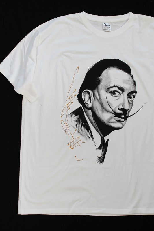Ručne maľované tričko Salvador Dalí