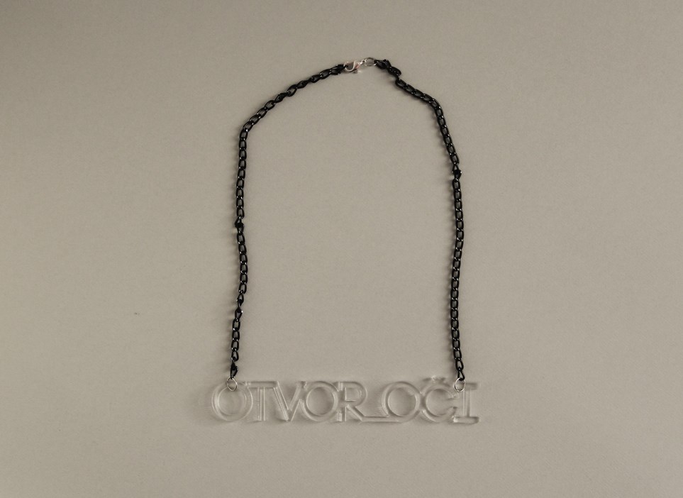 Náhrdelník otvor oči